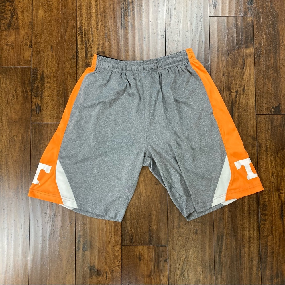 Tennessee Volunteers Shorts Men’s Medium Gray NCAA Basketball Rivalry Threads 91